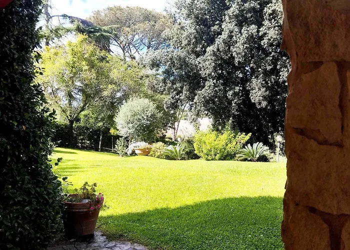 Вилла Aureliagreenvilla, #secretplacerome - 4 Bathrooms *
